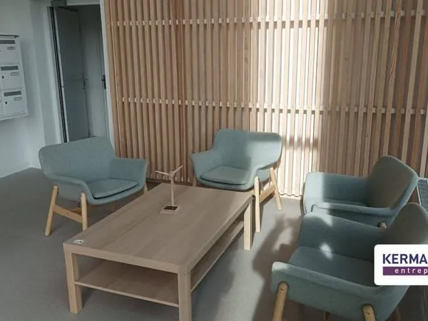 Bureaux 551 m²