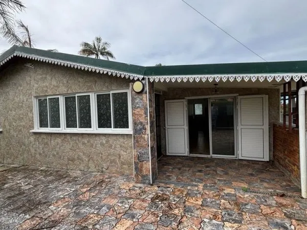ORPI SAINT BENOIT - Maison T4 plain-pied À Vendre