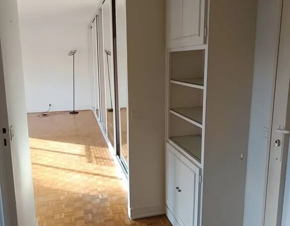 Appartement 2 pièces 65 m²