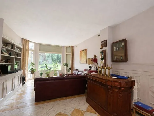 Maison 6 pièces 183 m²