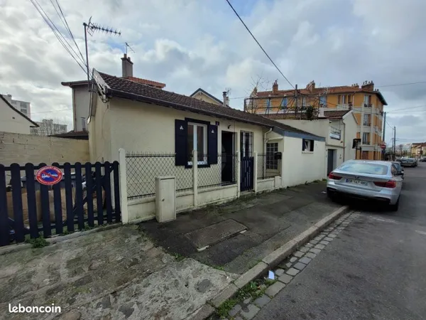 Location pavillon Le Bourget