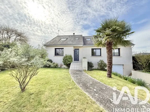 Maison 7 pièces 210 m²