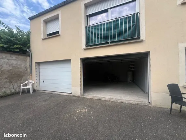 Location double box