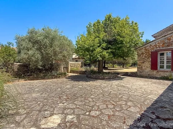 PIOLENC, Maison de village - 200m2 -possible 250m2- 4 chambr