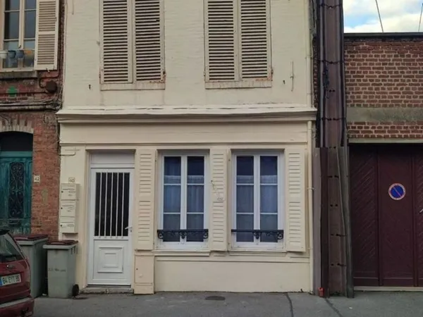 Investisseur: immeuble 3 appartements