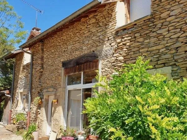 Maison en pierre 8 pièces
