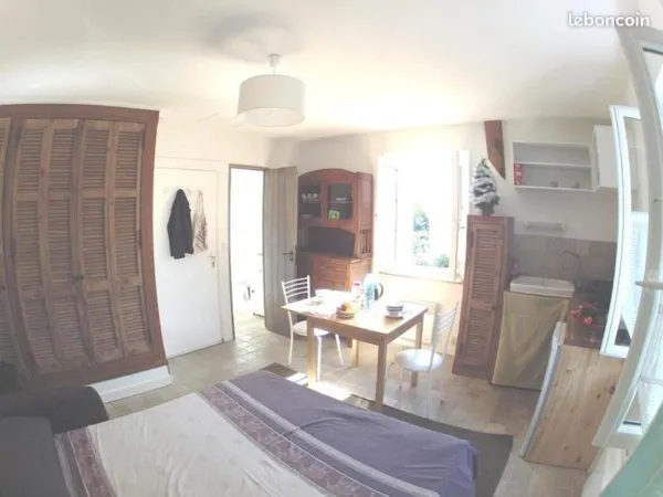 Studio meublé juin