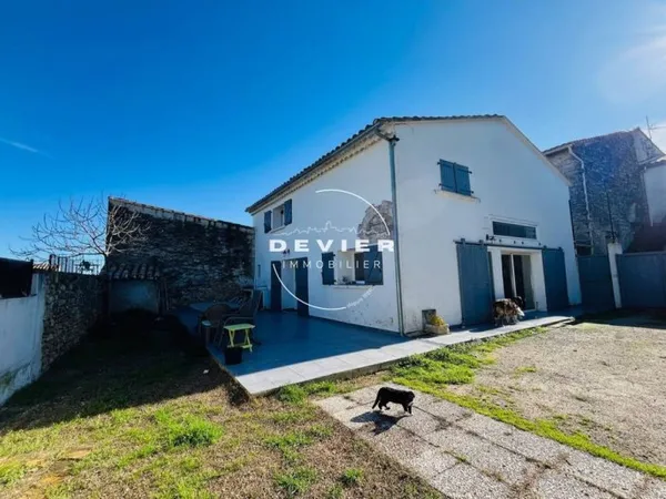 Villa 4 pièces 114 m²