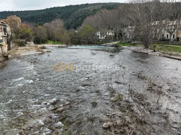 Terrains à bâtir 447m² à Bize-Minervois