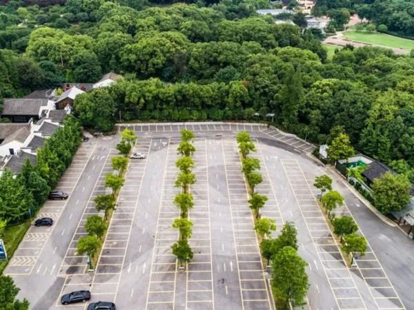 Terrain 1555 m²