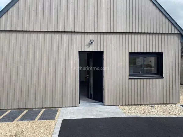 Maison Lumineuse à Louer à Pommerit-le-Vicomte, 67.1 m²