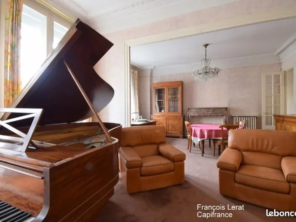 Appartement 5 pièces 152 m²