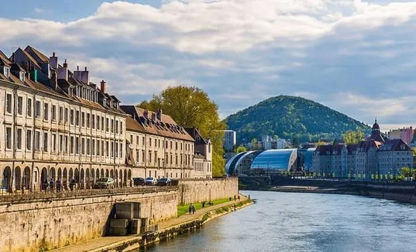 Hôtellerie et restauration Vente Besançon   450000€