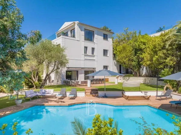 CANNES MONTFLEURY - PROPRIETE D'EXCEPTION - 7 CHAMBRES