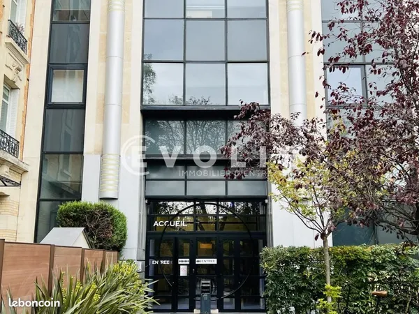 Bureau 172 m²