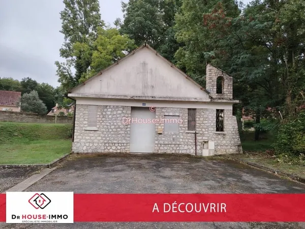 Montargis - À vendre - Ancienne chapelle de caractère, réhabilitée en espace professionnel
