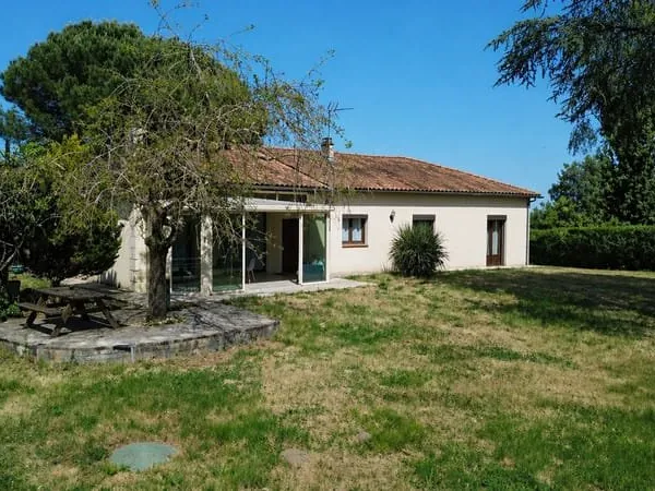 Maison rénovée avec goût - 3 Chambres - Marmande