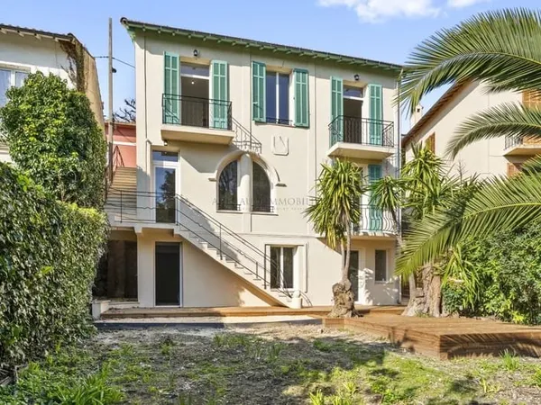 CANNES MONTFLEURY - VILLA BOURGEOISE 5 CHAMBRES - JARDIN ET TERRASSE