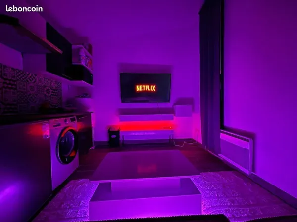 Studio meublé 20m2 - refait à neuf - lumineux - tout équipé - Évry-Courcouronnes