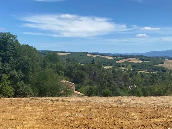 Terrain 3368 m²