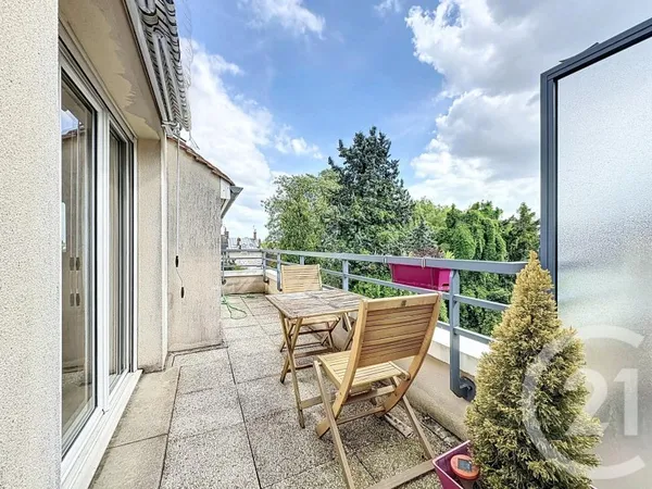 Appartement 4 pièces 90 m²