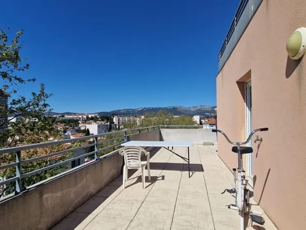 Appartement La Seyne Sur Mer 3 pièce(s) 63.89 m2 ascenseur, 92 m2 terrasse, garage