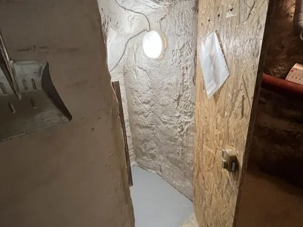 Cave rue du commandeur paris 75014