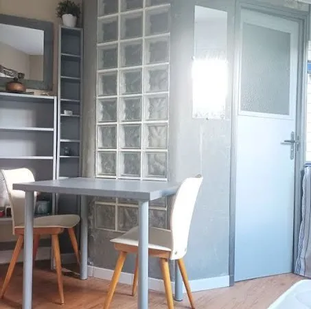Studio 1 pièce 12 m²