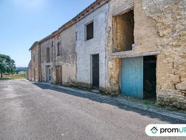 Lot de 3 granges de 90 m2 à SAINT-JULIEN-DE-BRIOLA