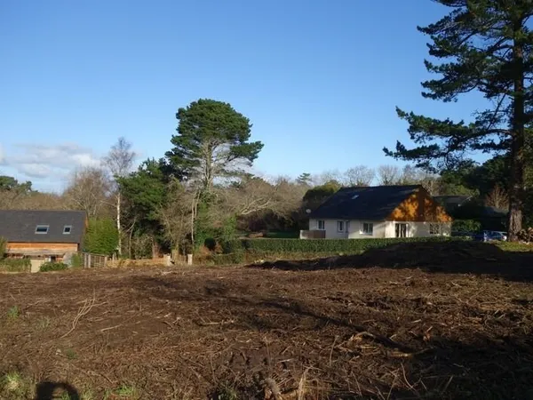 NOUVEAUTE ! Exceptionnel à Perros-Guirec ! Très beau terrain à bâtir 1681 m2 !