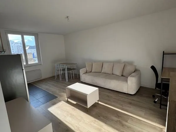 Appartement meublé T2 38m2 lumineux centre ville