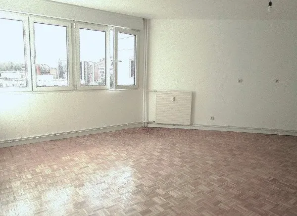 T3 / 73m² / Brunoy (RER D)