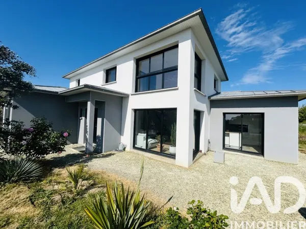 Maison 7 pièces 160 m²