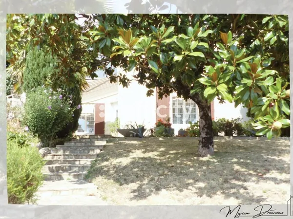 Maison 6 pièces 200 m²