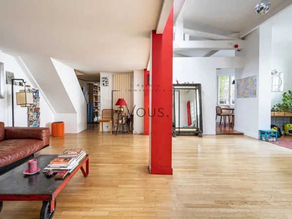 Duplex spacieux à deux pas de la place de la Bastille (Paris XII