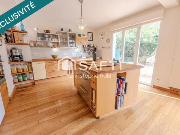 Maison - T5 106 m2 - Saint Egrève la Monta