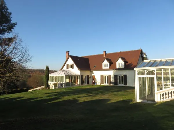 Maison 12 pièces 360 m²
