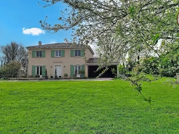 Maison 5 pièces 157 m²