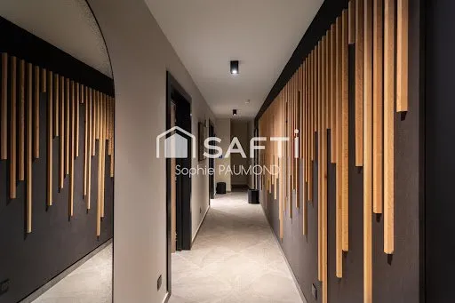 Appartement 5 pièces 184 m²