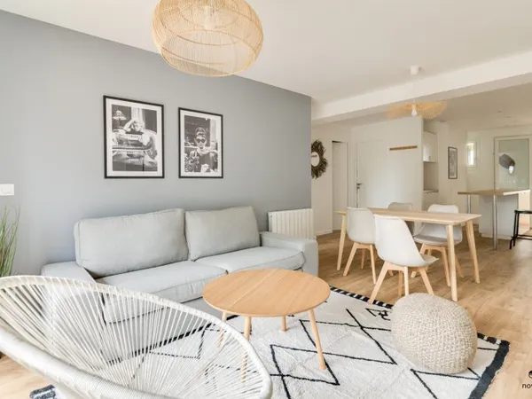 Loue deux chambres dans colocation de 75m² - Appartement entièrement rénové - La Timone Marseille 10