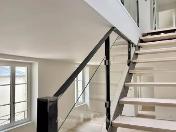 Saint-Germain-en-Laye, à 3 minutes du RER A, appartement familial 122 m² Carrez (148,25 m² au sol)