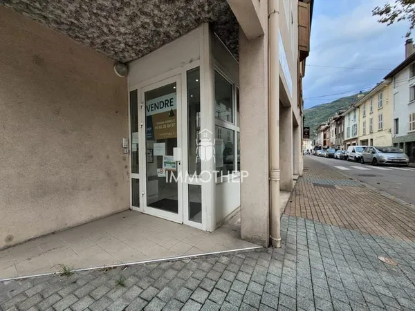 LOCAL 45 m2