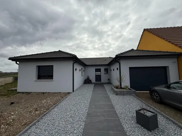 Superbe maison de plain-pied sur 5.65 ares !