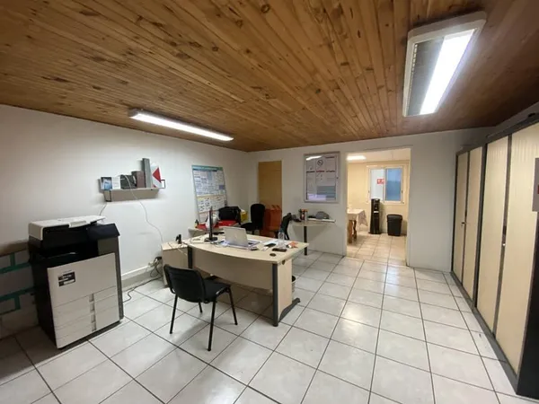 Bureaux de 140m2