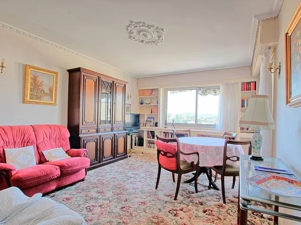 LE CANNET ROCHEVILLE - T4 80 m², terrasse, parking