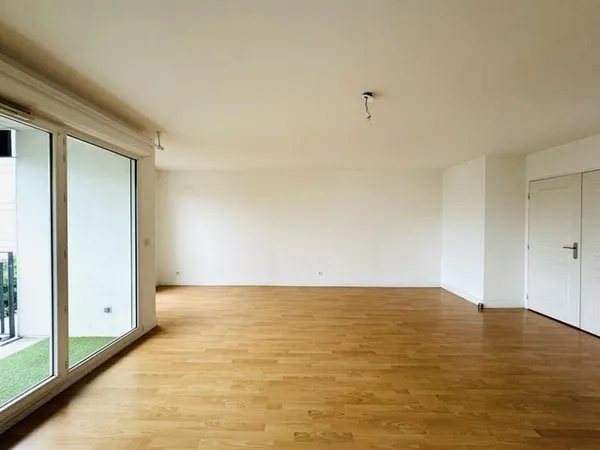 T3 Traversant 68m² - Bordeaux Chartrons Ravezies - Terrasse et Parking