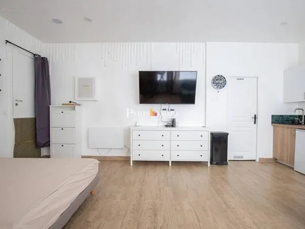 Opportunité rare - local commercial - rue lamarck