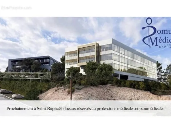 - Saint-Raphaël - Centre Médical - Livraison immédiate -