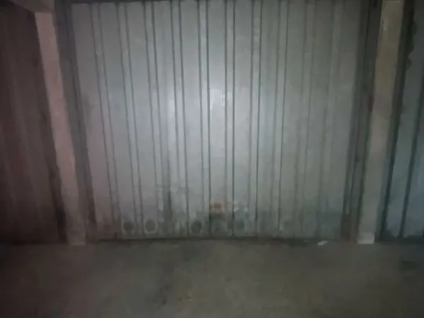 Garage Box Fermé