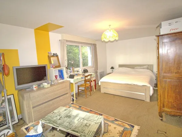 Loue Chambre meublée chez l'habitant en colocation avec étudiant sur Angers